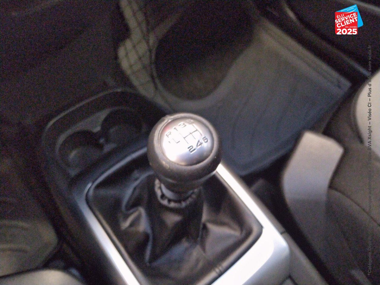 Véhicule d'occasion CITROEN GRAND C4 PICASSO PURETECH 130CH FEEL S/S CAMERA chez Toyota Thionville