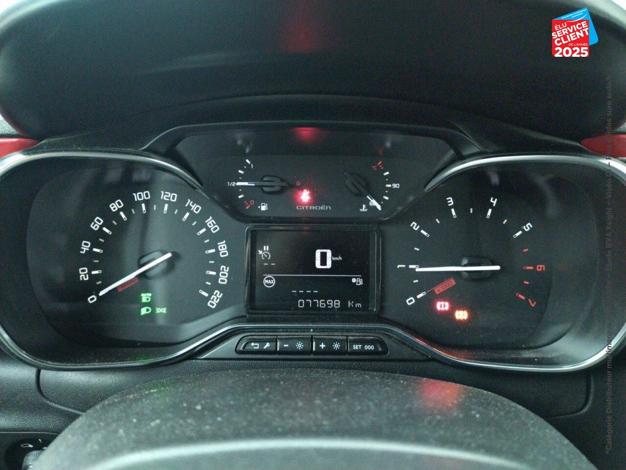 Véhicule d'occasion CITROEN C3 PURETECH 110CH SHINE SS E6.D chez HESS Automobile