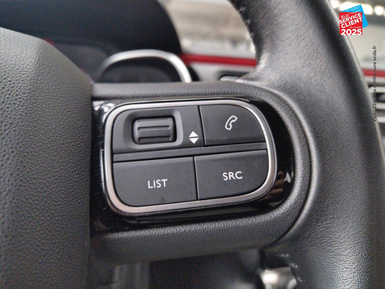 Véhicule d'occasion CITROEN C3 PURETECH 110CH SHINE SS E6.D chez HESS Automobile