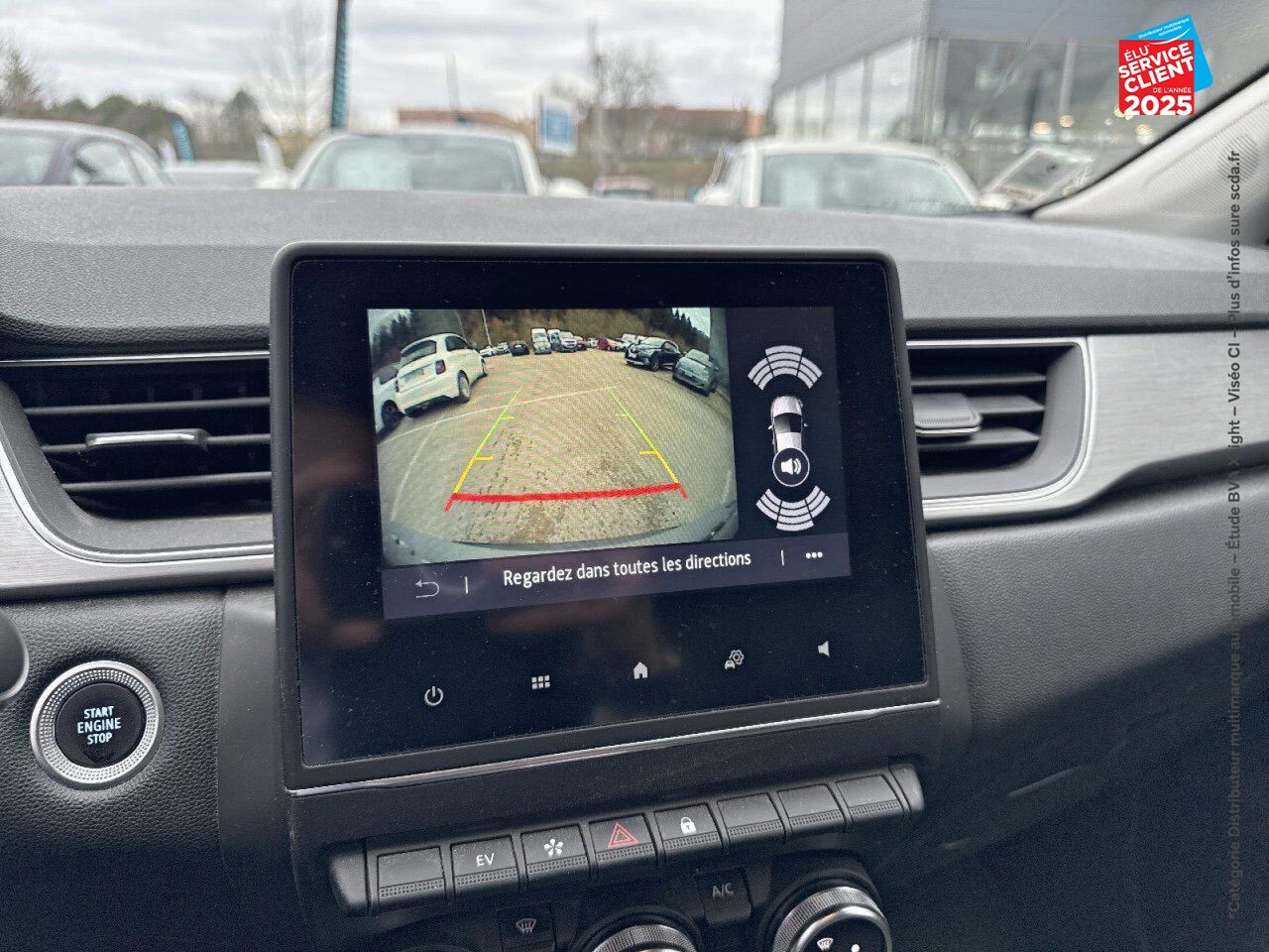 Véhicule d'occasion RENAULT CAPTUR 1.6 E-TECH HYBRIDE RECHARGEABLE 160CH INTENS -21 CAMERA chez Renault Sélestat