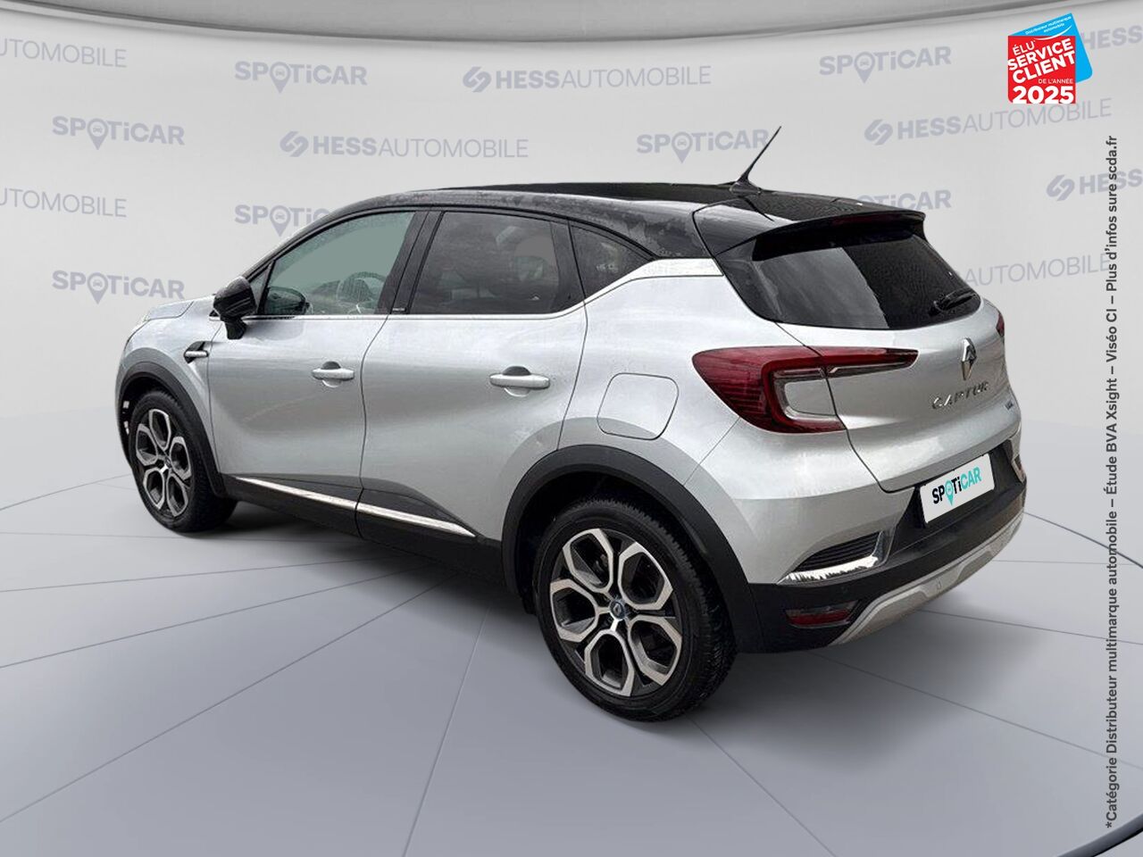 Véhicule d'occasion RENAULT CAPTUR 1.6 E-TECH HYBRIDE RECHARGEABLE 160CH INTENS -21 CAMERA chez Renault Sélestat