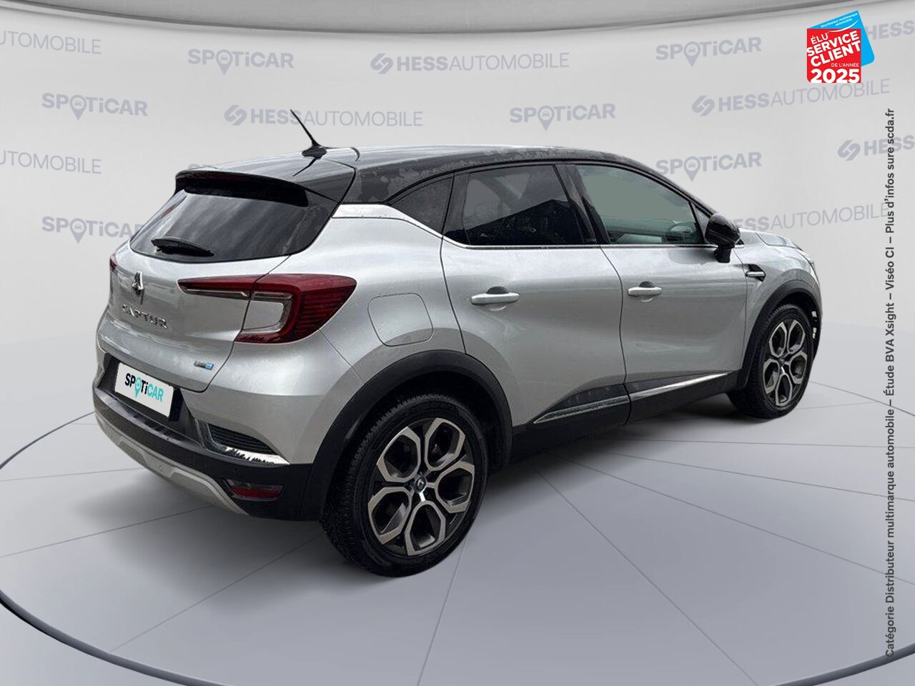 Véhicule d'occasion RENAULT CAPTUR 1.6 E-TECH HYBRIDE RECHARGEABLE 160CH INTENS -21 CAMERA chez Renault Sélestat
