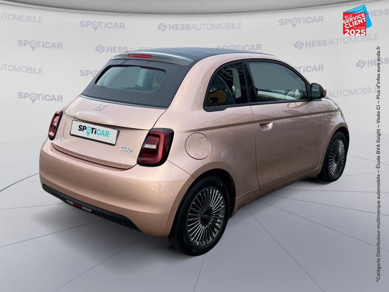 Véhicule d'occasion FIAT 500C E 118CH ICONE chez Toyota Belfort