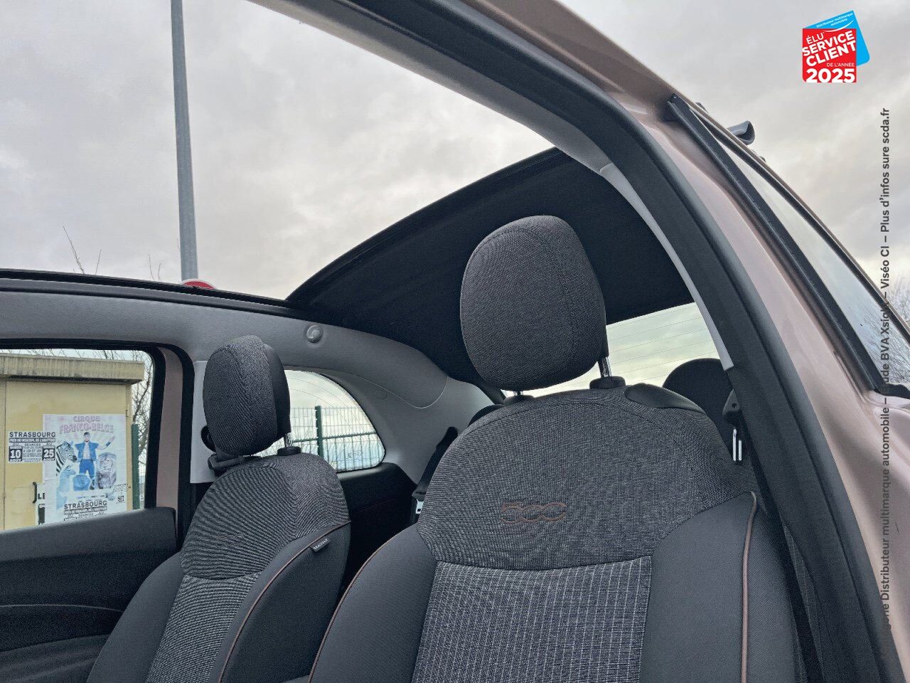 Véhicule d'occasion FIAT 500C E 118CH ICONE chez Toyota Belfort