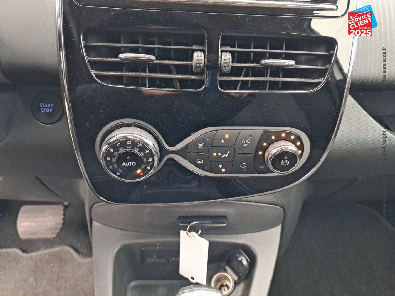 Véhicule d'occasion RENAULT ZOE INTENS CHARGE NORMALE R90 chez Hyundai Chalons