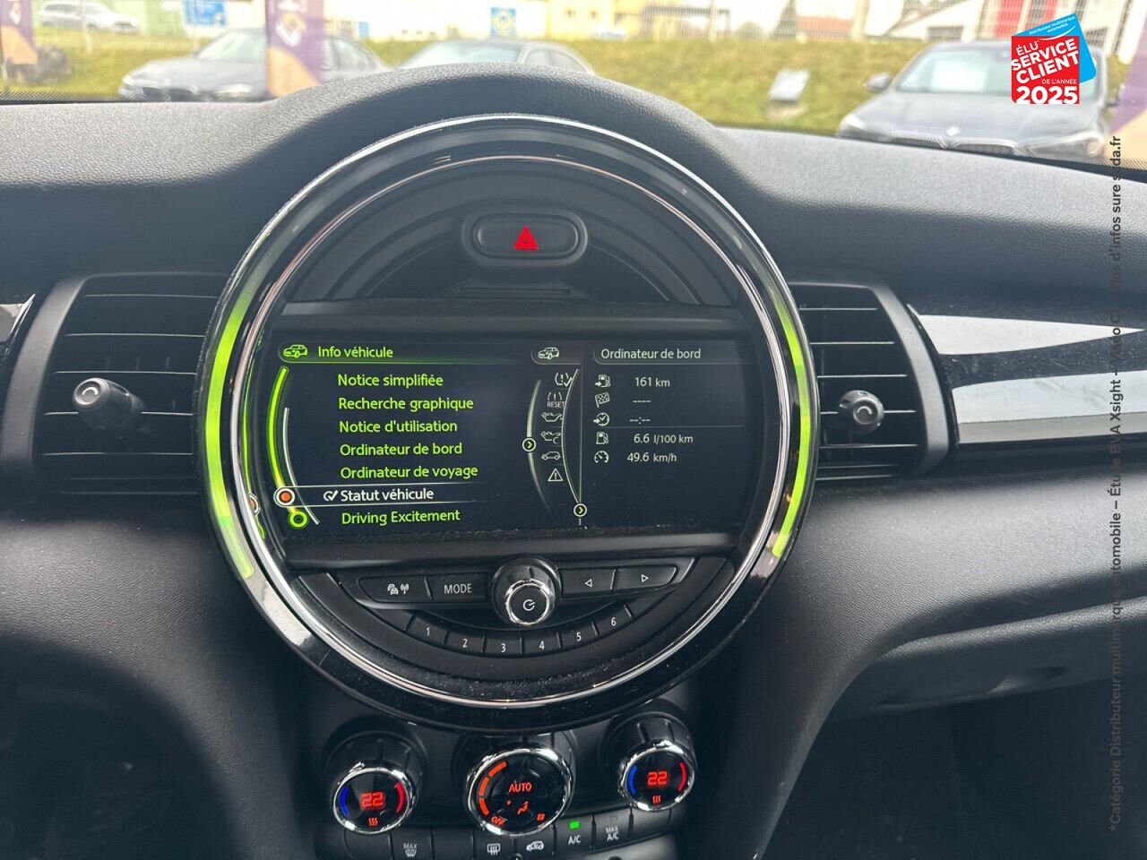 Véhicule d'occasion MINI MINI COOPER S 192CH SIEGES CUIR chez BMW Pontarlier