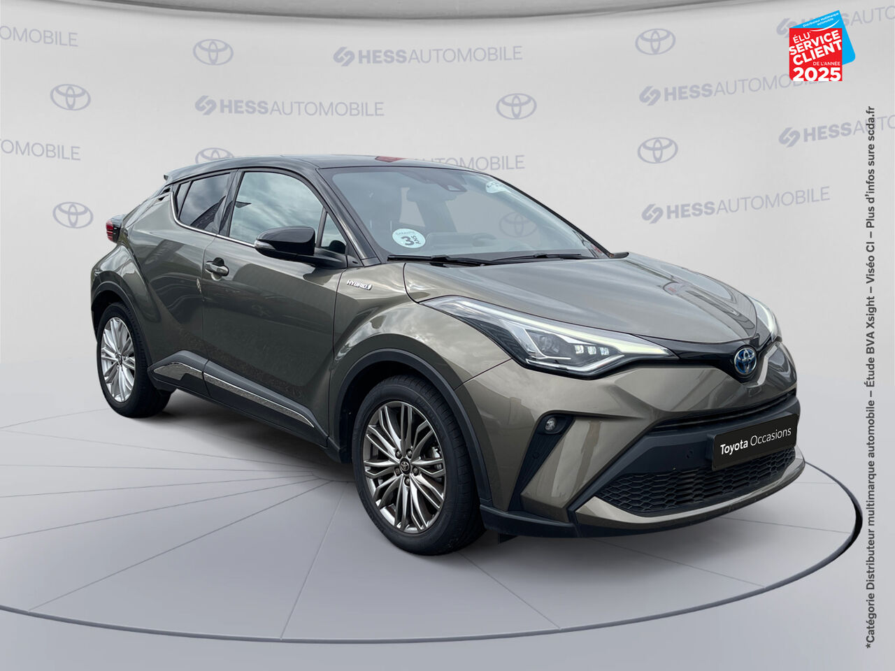 Véhicule d'occasion TOYOTA C-HR 184H DISTINCTIVE 2WD E-CVT MY20 chez Toyota Sarreguemines