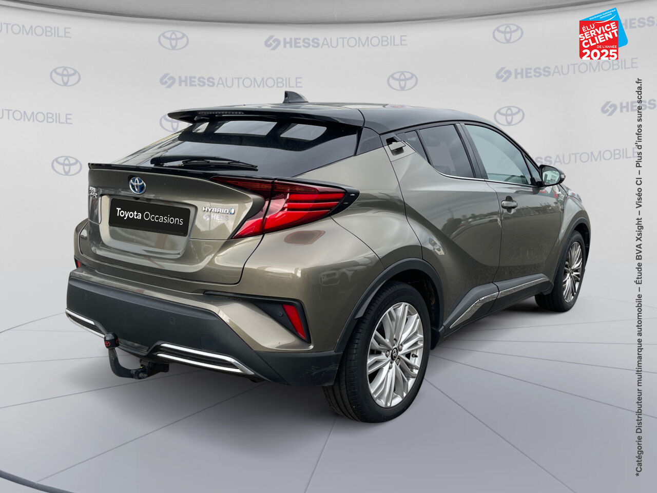 Véhicule d'occasion TOYOTA C-HR 184H DISTINCTIVE 2WD E-CVT MY20 chez Toyota Sarreguemines