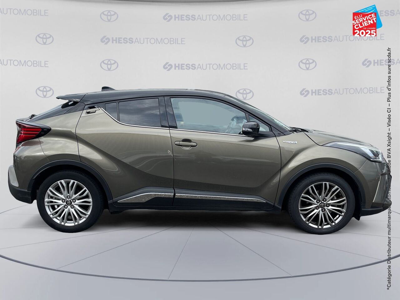 Véhicule d'occasion TOYOTA C-HR 184H DISTINCTIVE 2WD E-CVT MY20 chez Toyota Sarreguemines