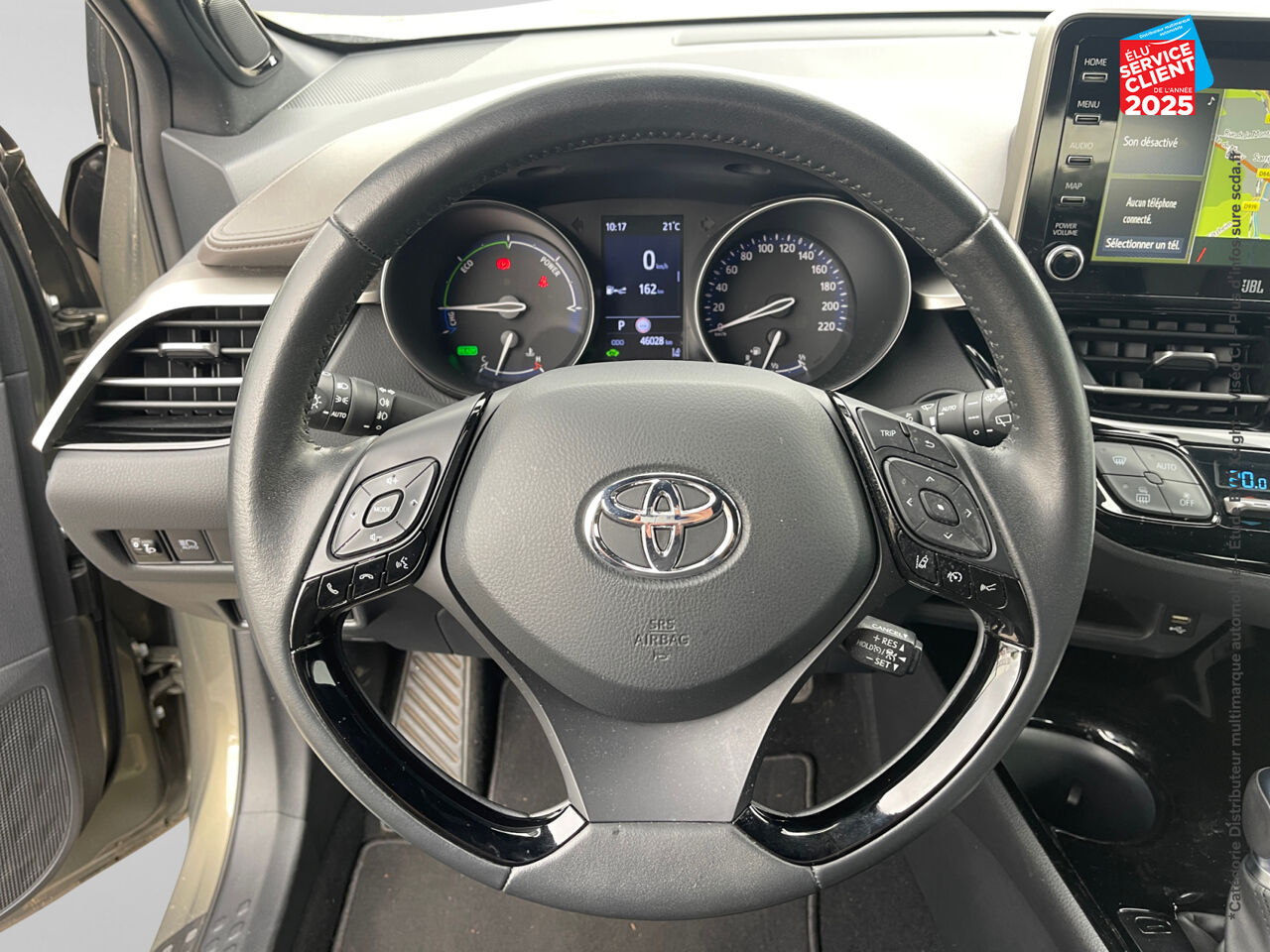 Véhicule d'occasion TOYOTA C-HR 184H DISTINCTIVE 2WD E-CVT MY20 chez Toyota Sarreguemines