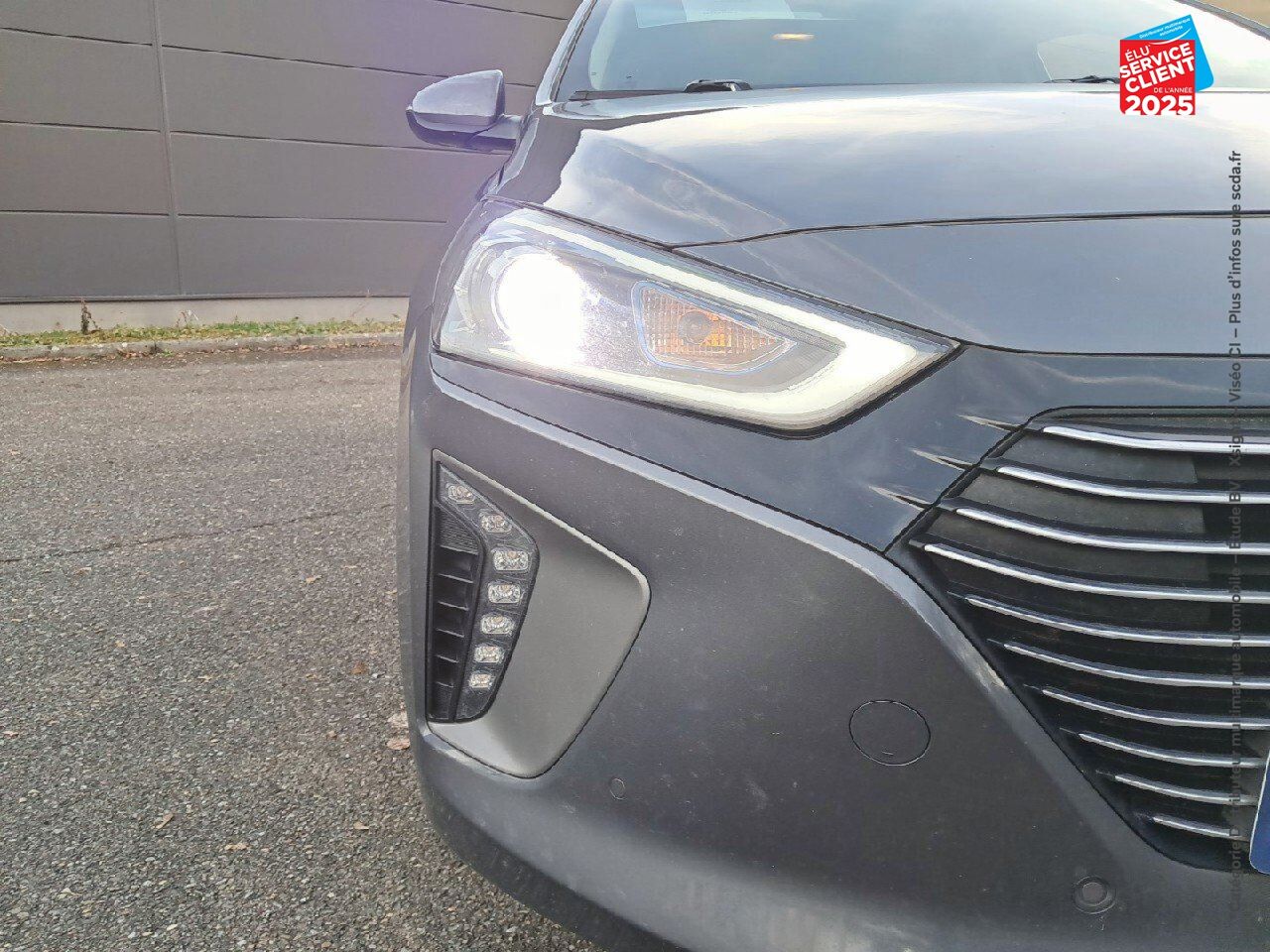 Véhicule d'occasion HYUNDAI IONIQ HYBRID 141 CH CREATIVE GPS CAMERA chez Hyundai Reims