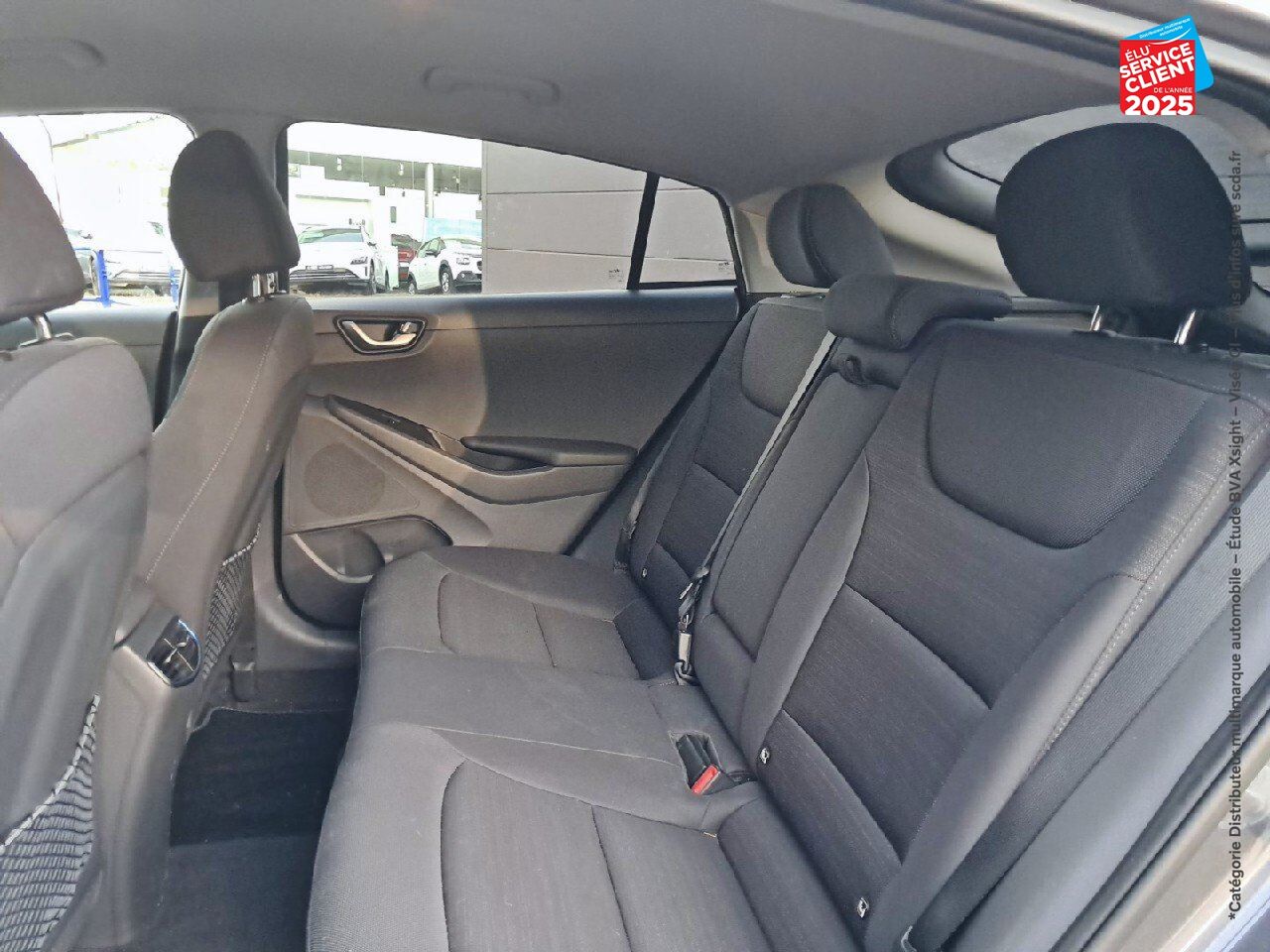 Véhicule d'occasion HYUNDAI IONIQ HYBRID 141 CH CREATIVE GPS CAMERA chez Hyundai Reims