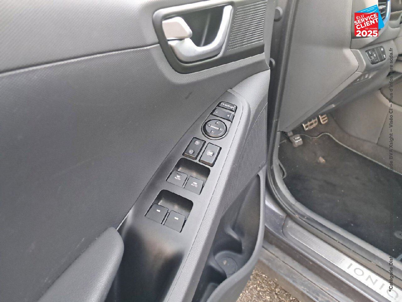Véhicule d'occasion HYUNDAI IONIQ HYBRID 141 CH CREATIVE GPS CAMERA chez Hyundai Reims