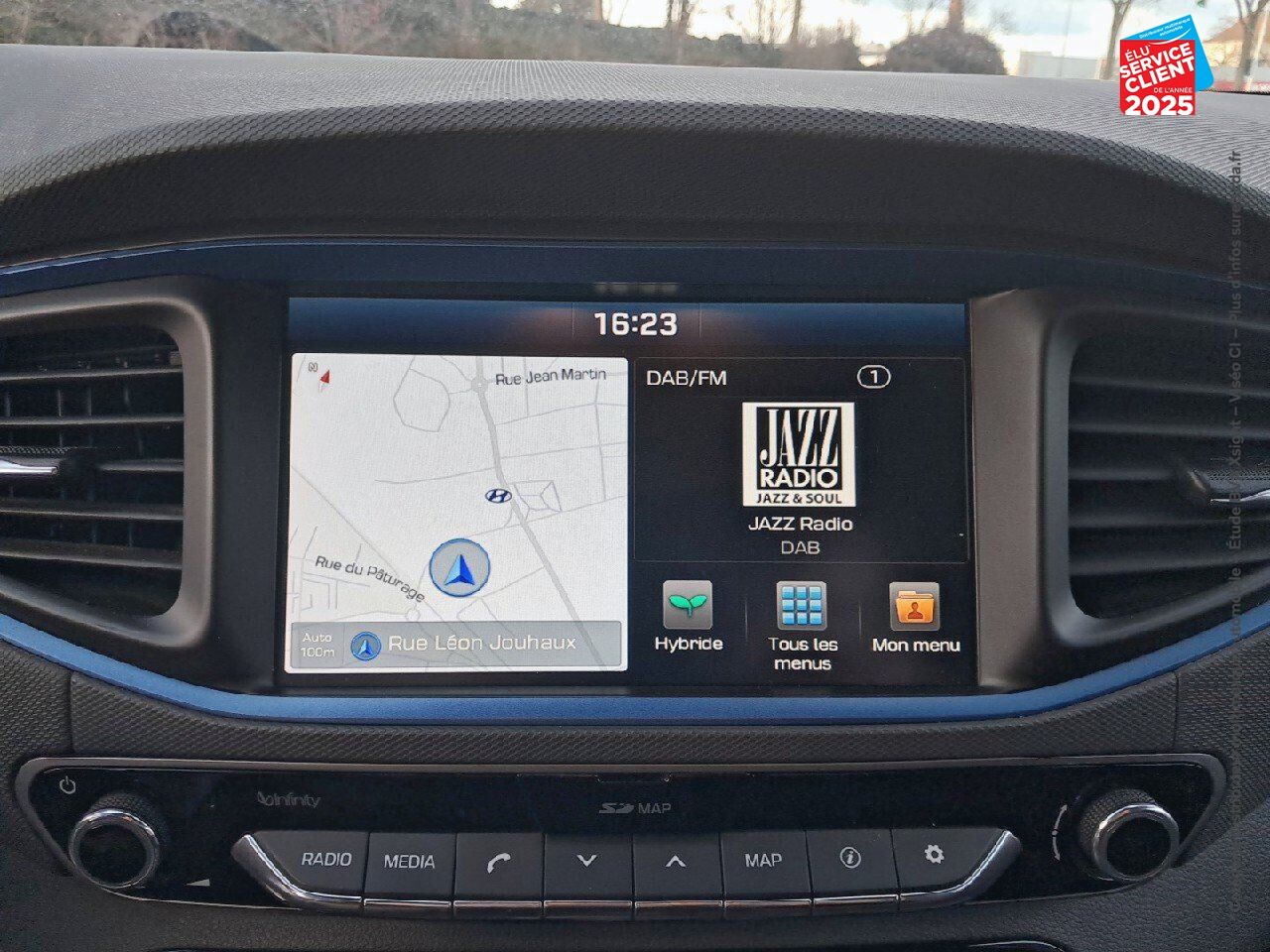 Véhicule d'occasion HYUNDAI IONIQ HYBRID 141 CH CREATIVE GPS CAMERA chez Hyundai Reims