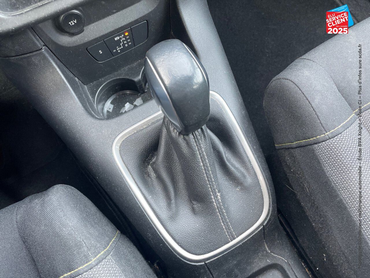 Véhicule d'occasion CITROEN C3 1.2 PURETECH 110CH SS SHINE PACK EAT6 chez Toyota Bar le Duc