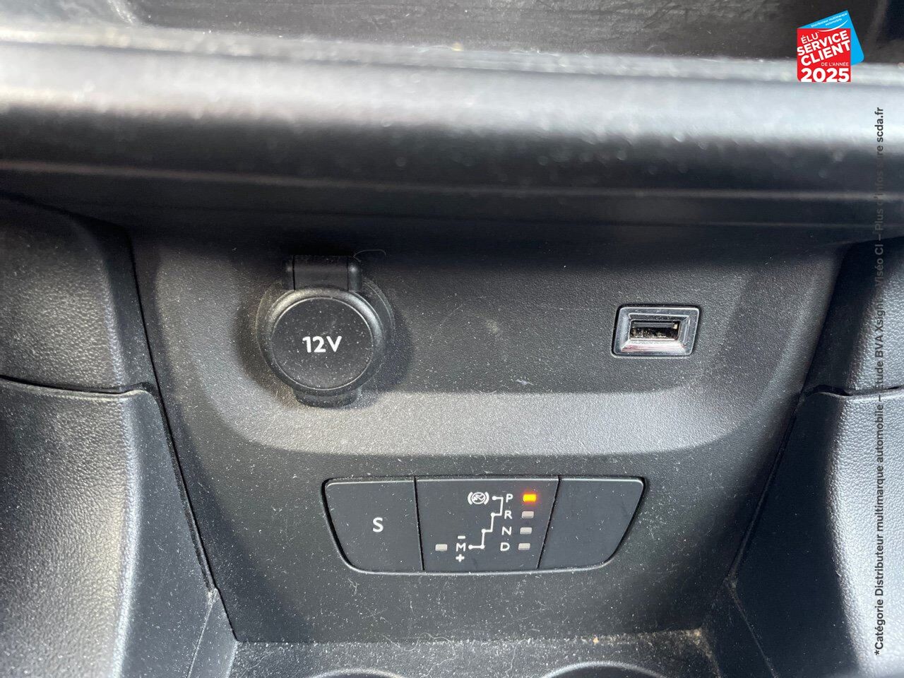 Véhicule d'occasion CITROEN C3 1.2 PURETECH 110CH SS SHINE PACK EAT6 chez Toyota Bar le Duc