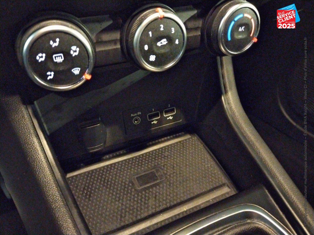 Véhicule d'occasion RENAULT CAPTUR 1.0 TCE 90CH TECHNO GPS RADAR AR chez Dacia Strasbourg