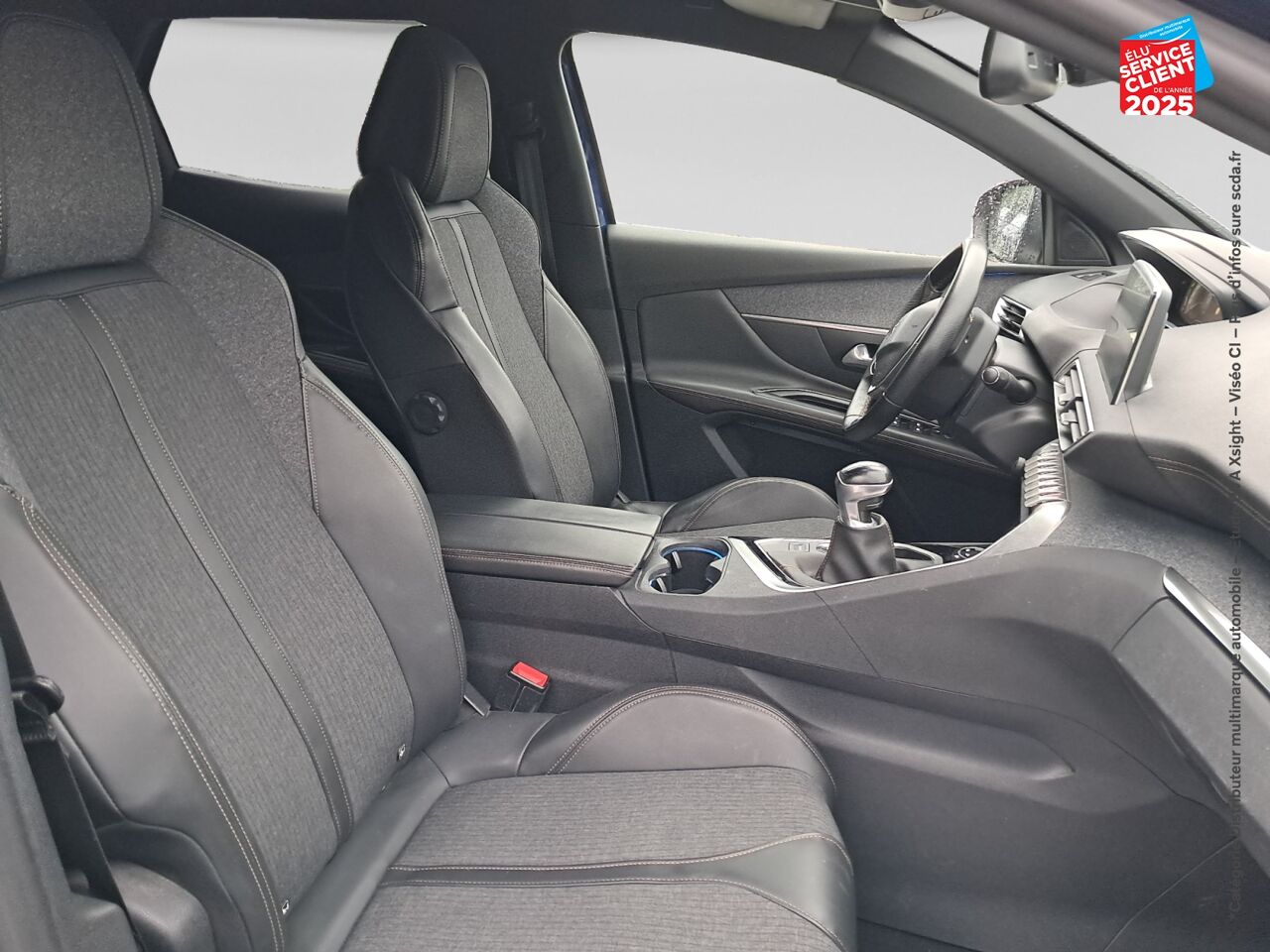 Véhicule d'occasion PEUGEOT 3008 1.2 PURETECH 130CH GT LINE S/S GPS CAMERA CARPLAY chez Renault Saint-Louis
