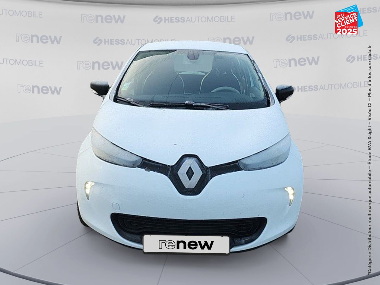Véhicule d'occasion RENAULT ZOE LIFE CHARGE NORMALE R75 chez Volvo Epernay