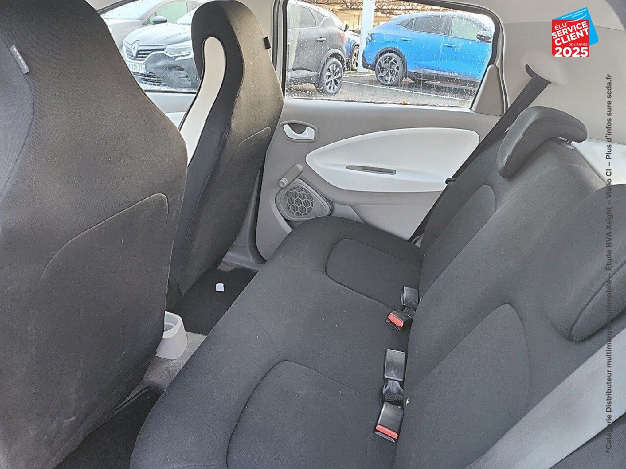 Véhicule d'occasion RENAULT ZOE LIFE CHARGE NORMALE R75 chez Volvo Epernay