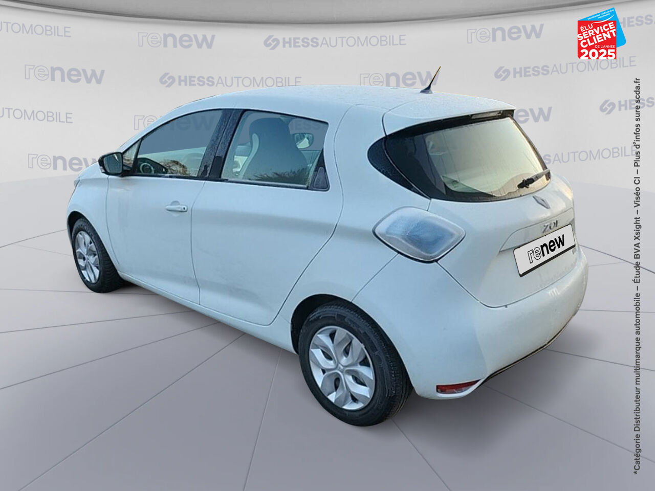 Véhicule d'occasion RENAULT ZOE LIFE CHARGE NORMALE R75 chez Volvo Epernay