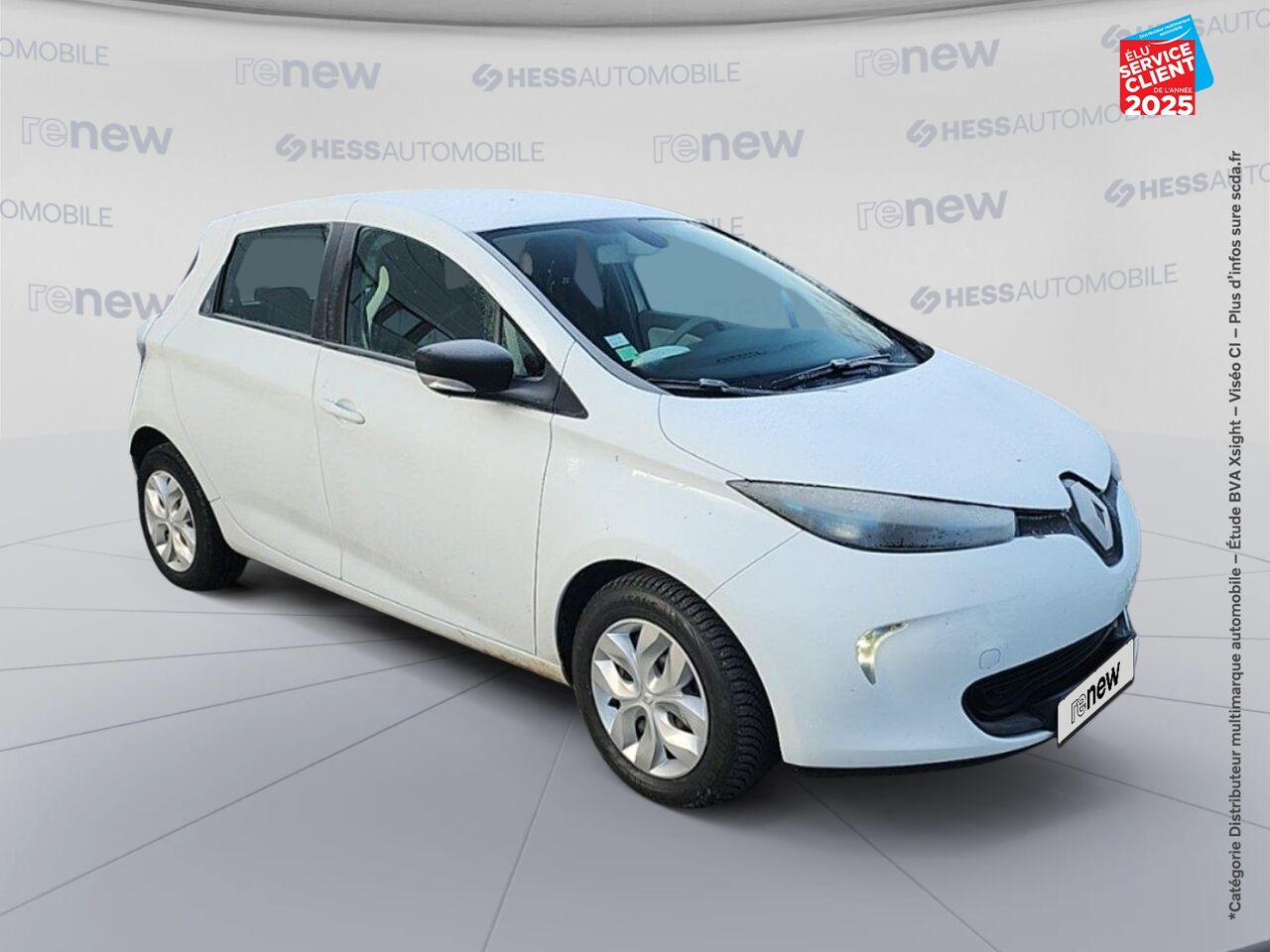 Véhicule d'occasion RENAULT ZOE LIFE CHARGE NORMALE R75 chez Volvo Epernay