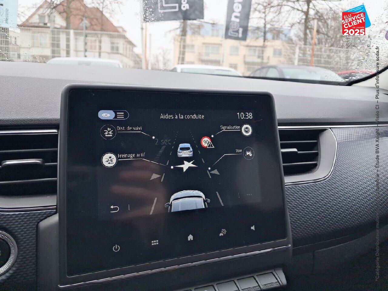 Véhicule d'occasion RENAULT ARKANA 1.3 TCE MILD HYBRID 140CH EVOLUTION EDC -22 chez Fiat Mulhouse