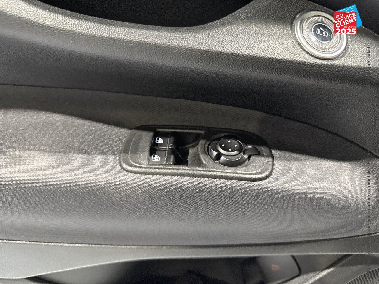 Véhicule d'occasion FIAT 500 E 118CH ICONE PLUS STEP1 2021 TPANO GPS chez Toyota Thionville