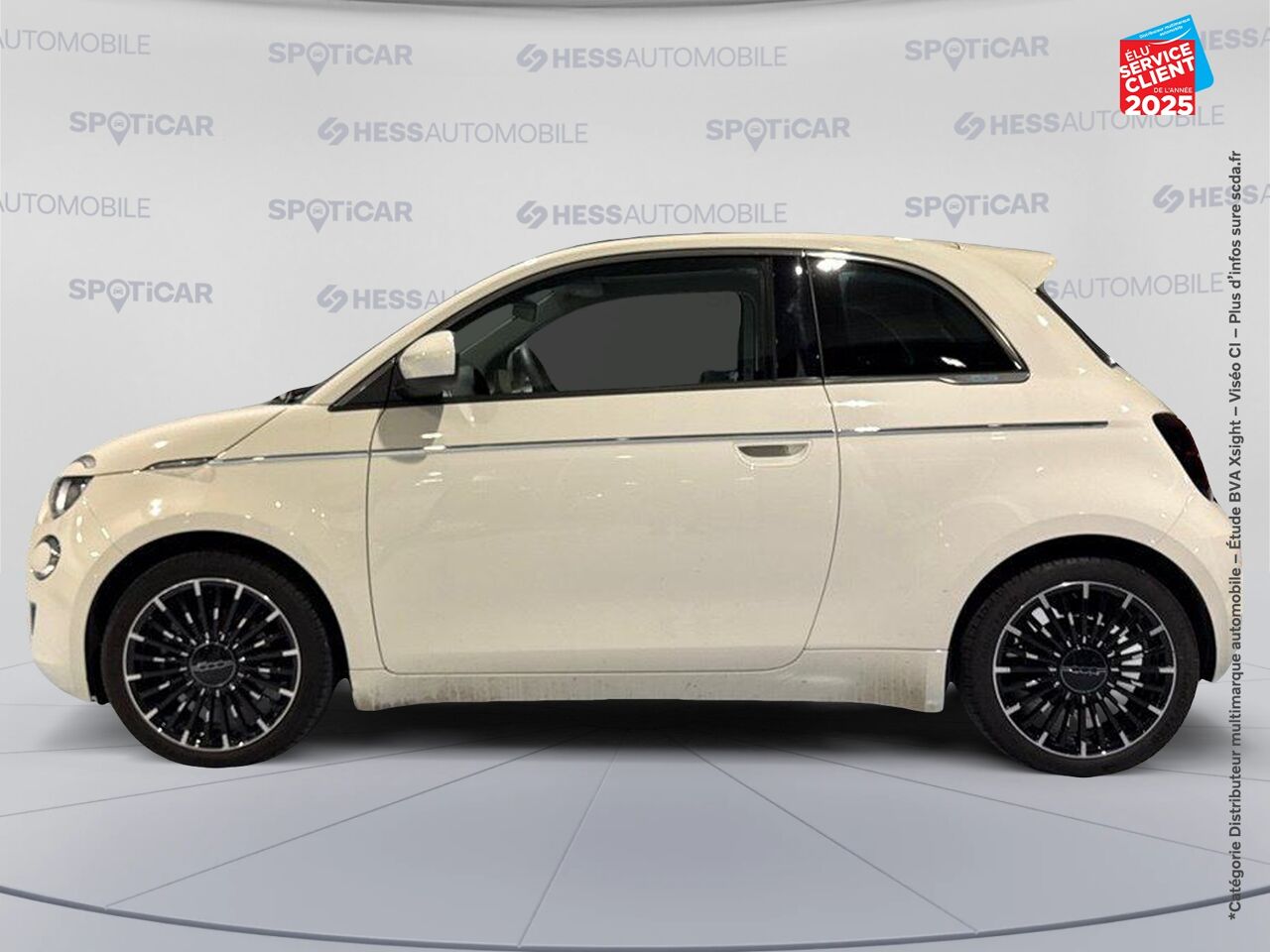 Véhicule d'occasion FIAT 500 E 118CH ICONE PLUS STEP1 2021 TPANO GPS chez Toyota Thionville