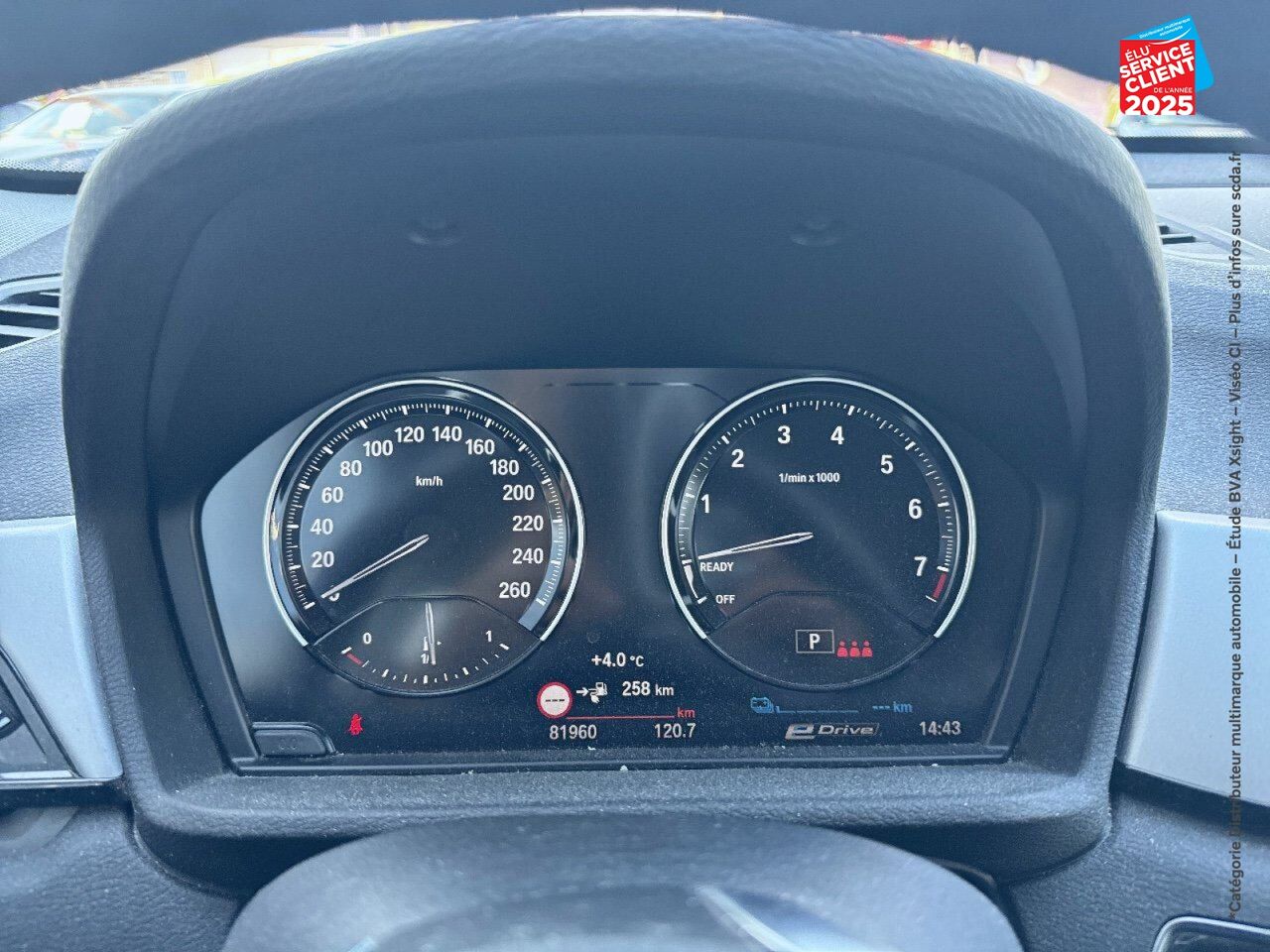 Véhicule d'occasion BMW X1 XDRIVE25EA 220CH BUSINESS DESIGN 6CV CAMERA GPS chez Toyota Bar le Duc
