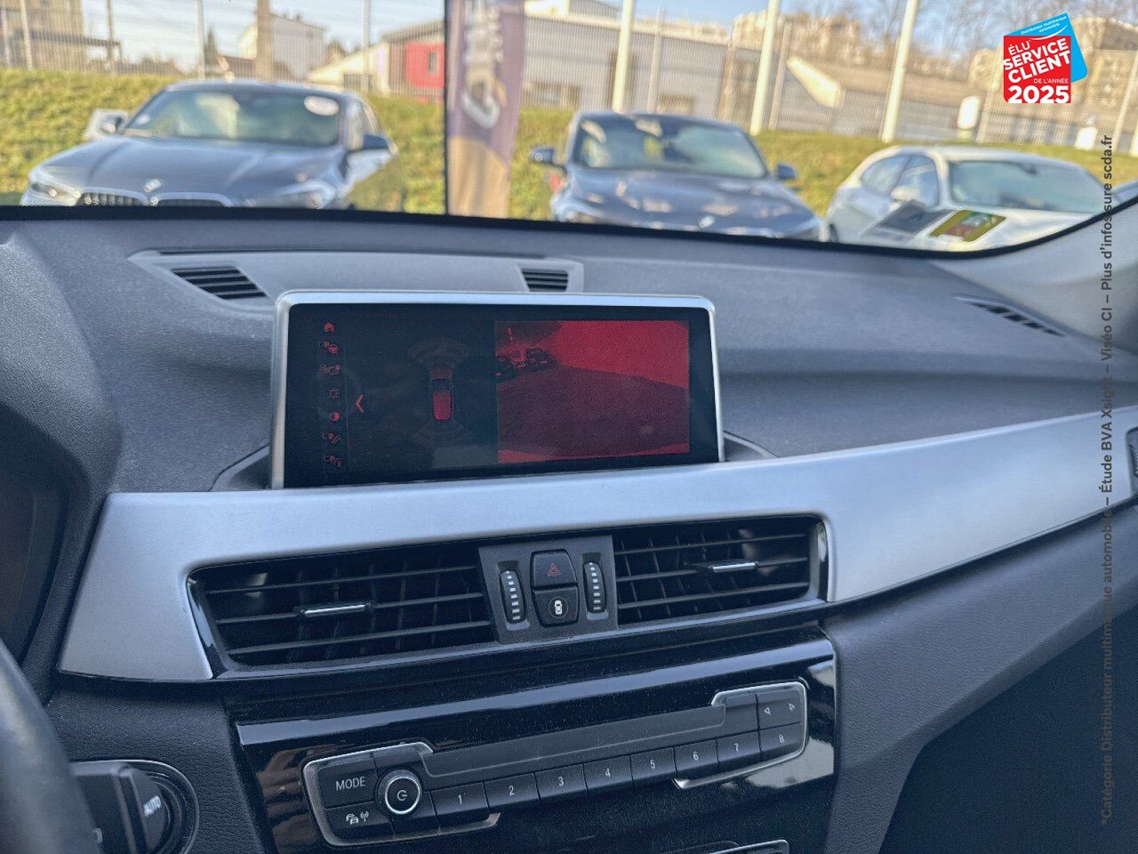 Véhicule d'occasion BMW X1 XDRIVE25EA 220CH BUSINESS DESIGN 6CV CAMERA GPS chez Toyota Bar le Duc