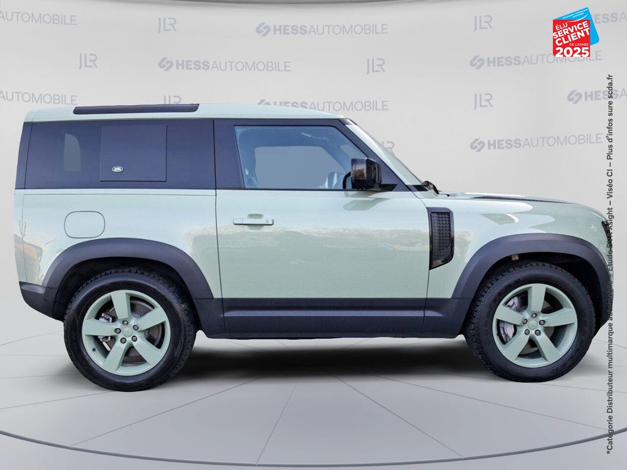 Véhicule d'occasion LAND-ROVER DEFENDER 90 3.0 P400 X-DYNAMIC 75TH LIMITED EDITION chez BMW Dole