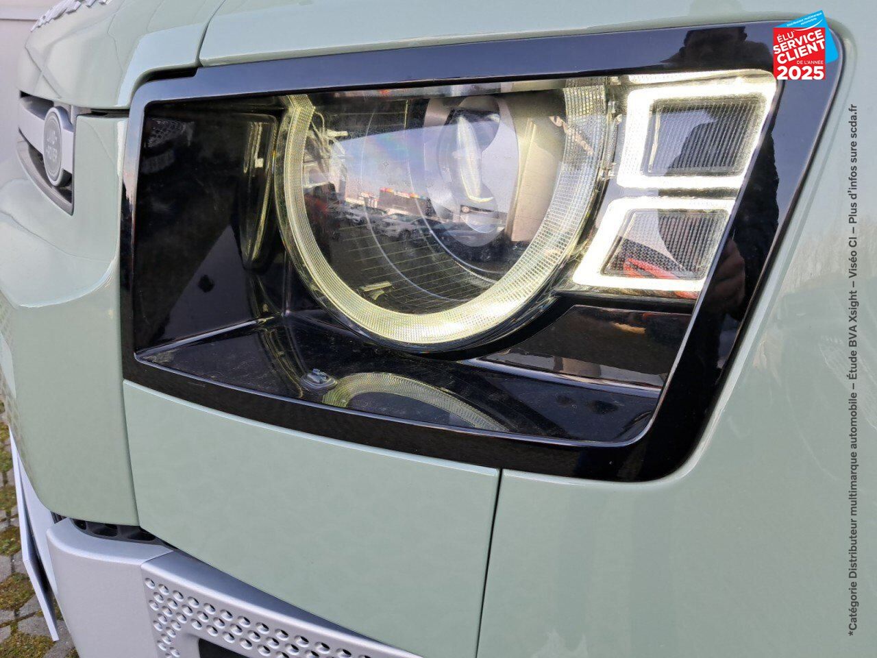 Véhicule d'occasion LAND-ROVER DEFENDER 90 3.0 P400 X-DYNAMIC 75TH LIMITED EDITION chez BMW Dole