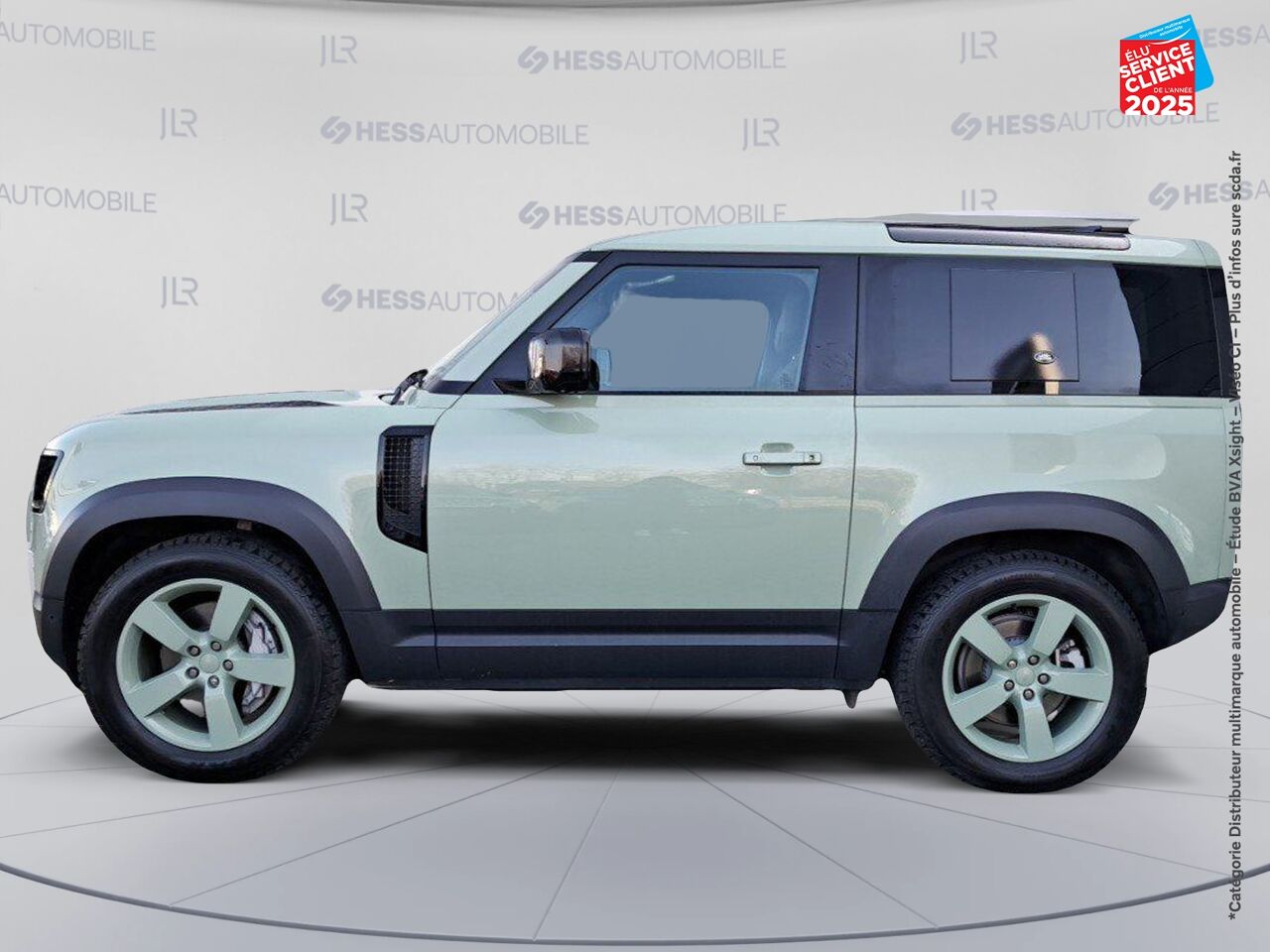 Véhicule d'occasion LAND-ROVER DEFENDER 90 3.0 P400 X-DYNAMIC 75TH LIMITED EDITION chez BMW Dole