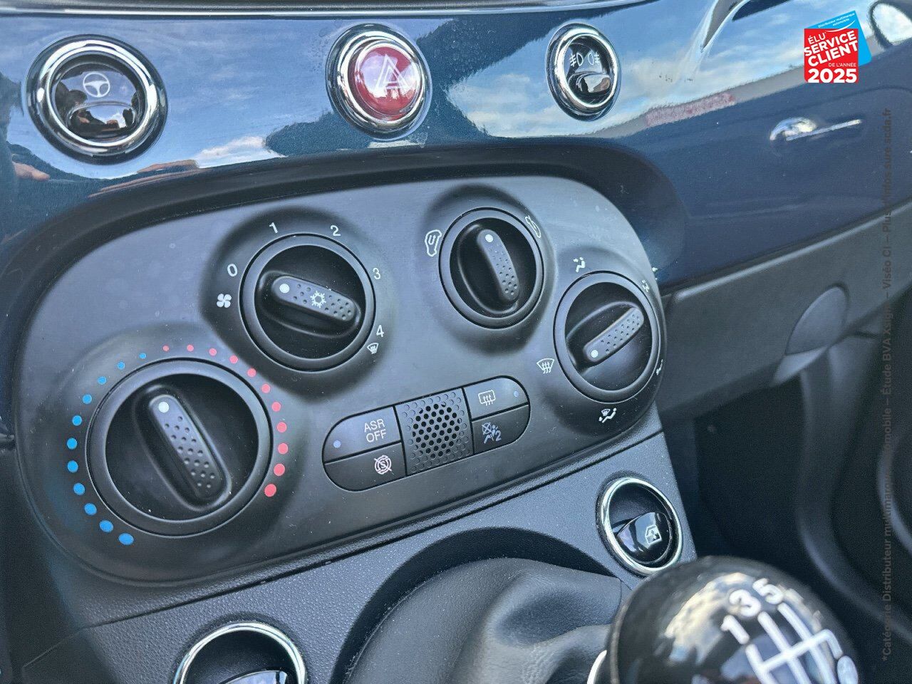 Véhicule d'occasion FIAT 500C 1.0 70CH BSG S/S PACK CONFORT chez Renault Colmar