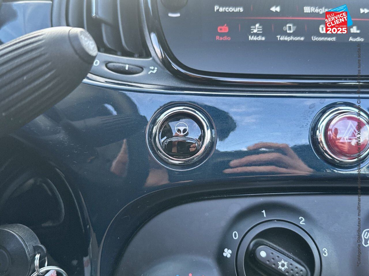Véhicule d'occasion FIAT 500C 1.0 70CH BSG S/S PACK CONFORT chez Renault Colmar