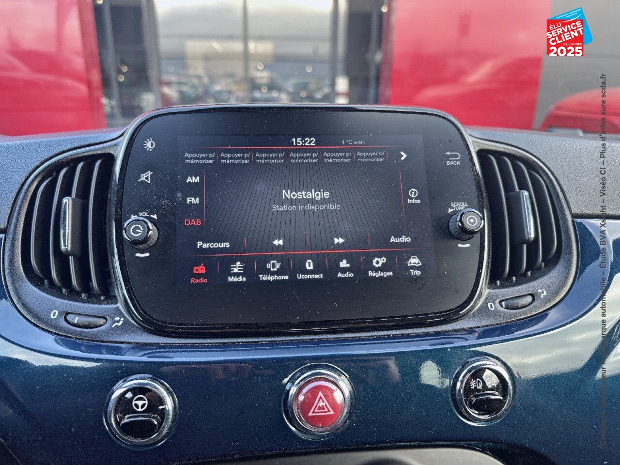 Véhicule d'occasion FIAT 500 1.0 70CH BSG SS PACK CONFORT STYLE chez Renault Saint-Louis