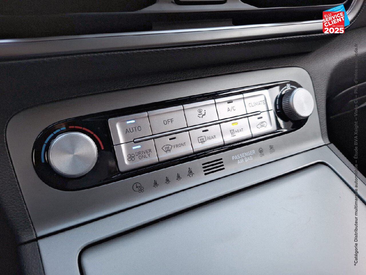 Véhicule d'occasion HYUNDAI KONA ELECTRIC 39 KWH INTUITIVE - CARPLAY - CAMERA DE RECUL chez Peugeot Hirson