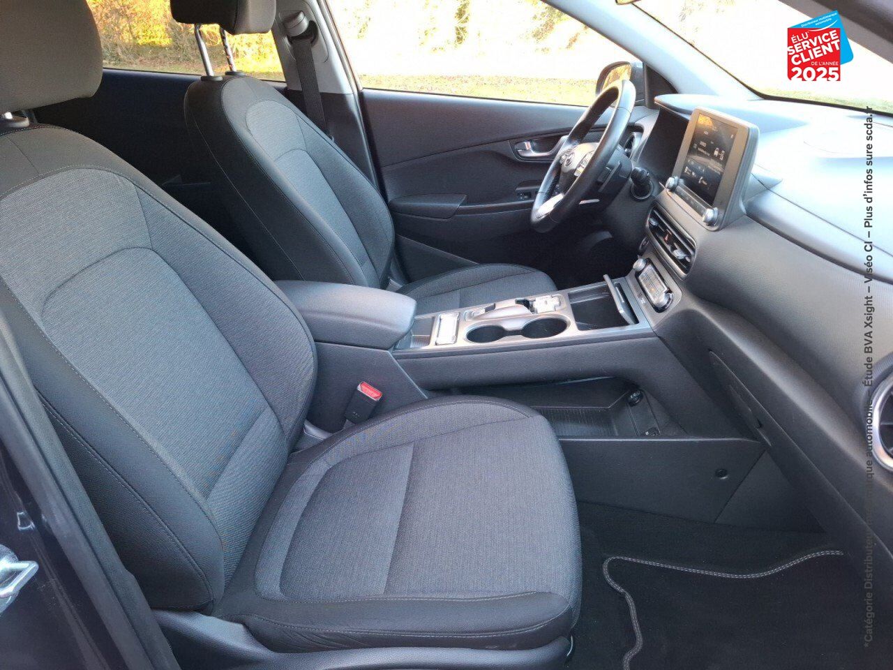 Véhicule d'occasion HYUNDAI KONA ELECTRIC 39 KWH INTUITIVE - CARPLAY - CAMERA DE RECUL chez Peugeot Hirson