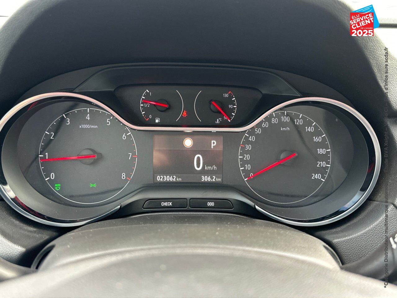 Véhicule d'occasion OPEL GRANDLAND X 1.5 D 130CH EDITION BVA8 GPS CARPLAY chez Opel Bar le Duc