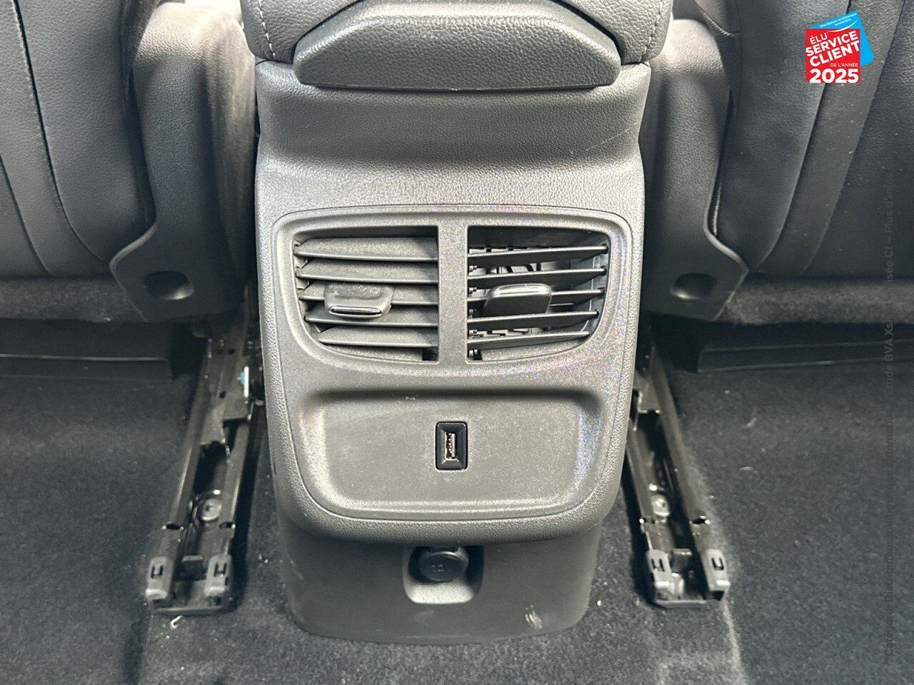 Véhicule d'occasion OPEL GRANDLAND X 1.5 D 130CH EDITION BVA8 GPS CARPLAY chez Opel Bar le Duc