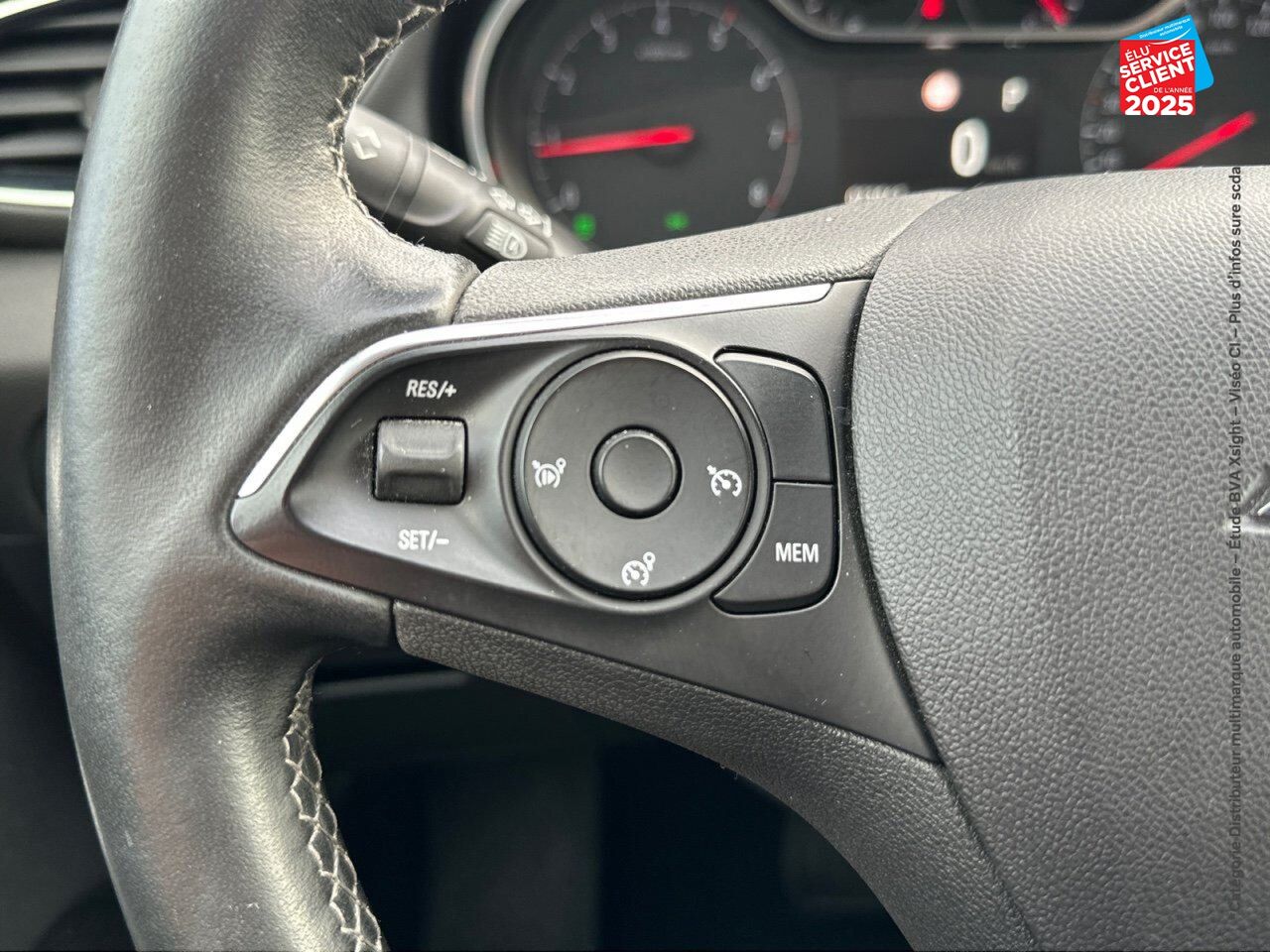 Véhicule d'occasion OPEL GRANDLAND X 1.5 D 130CH EDITION BVA8 GPS CARPLAY chez Opel Bar le Duc