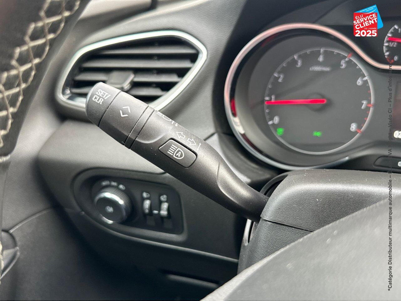 Véhicule d'occasion OPEL GRANDLAND X 1.5 D 130CH EDITION BVA8 GPS CARPLAY chez Opel Bar le Duc