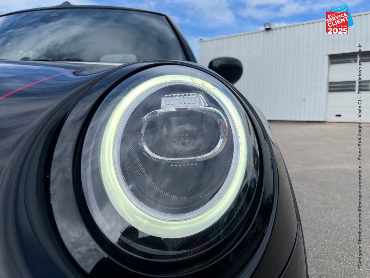Véhicule d'occasion MINI CABRIO JOHN COOPER WORKS 231CH PRO BVAS SIEGES CHAUF GPS CAMERA H/KARDON HUD chez BMW Lons le Saunier