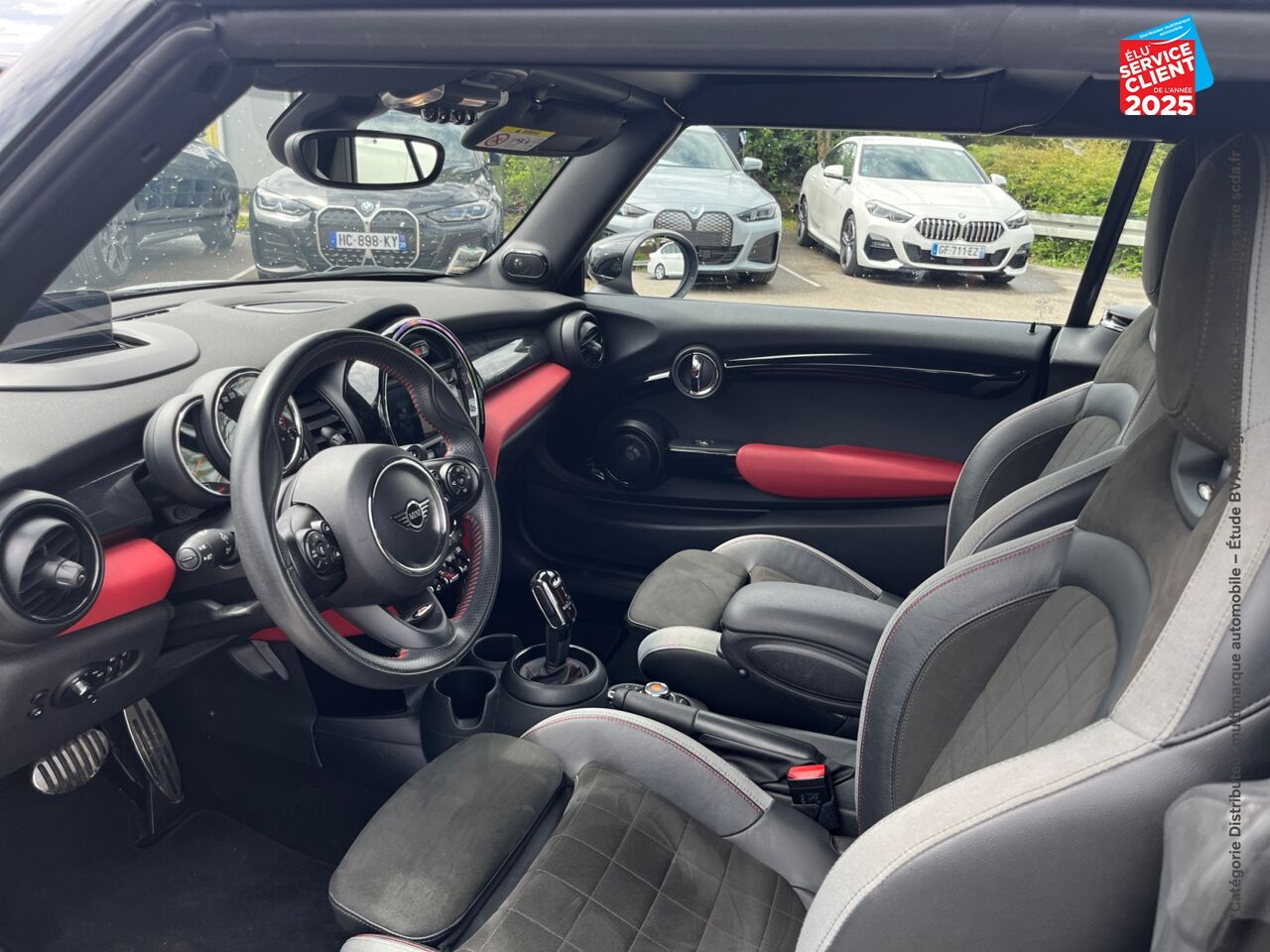 Véhicule d'occasion MINI CABRIO JOHN COOPER WORKS 231CH PRO BVAS SIEGES CHAUF GPS CAMERA H/KARDON HUD chez BMW Lons le Saunier
