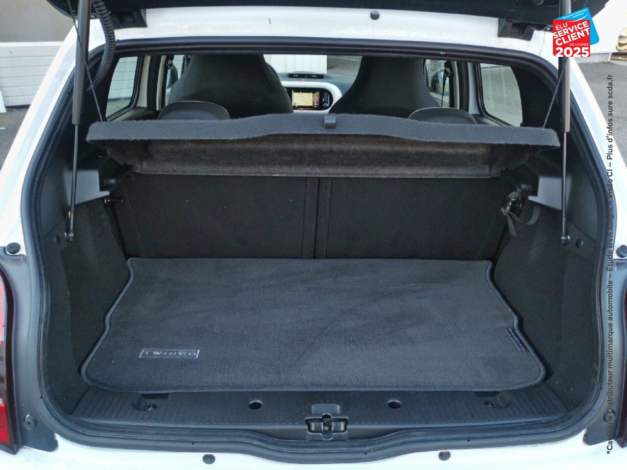 Véhicule d'occasion RENAULT TWINGO E-TECH ELECTRIC ZEN R80 ACHAT INTEGRAL - 21MY GPS chez Toyota Thionville
