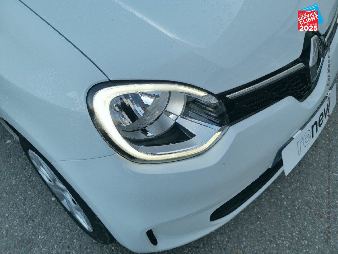 Véhicule d'occasion RENAULT TWINGO E-TECH ELECTRIC ZEN R80 ACHAT INTEGRAL - 21MY GPS chez Toyota Thionville