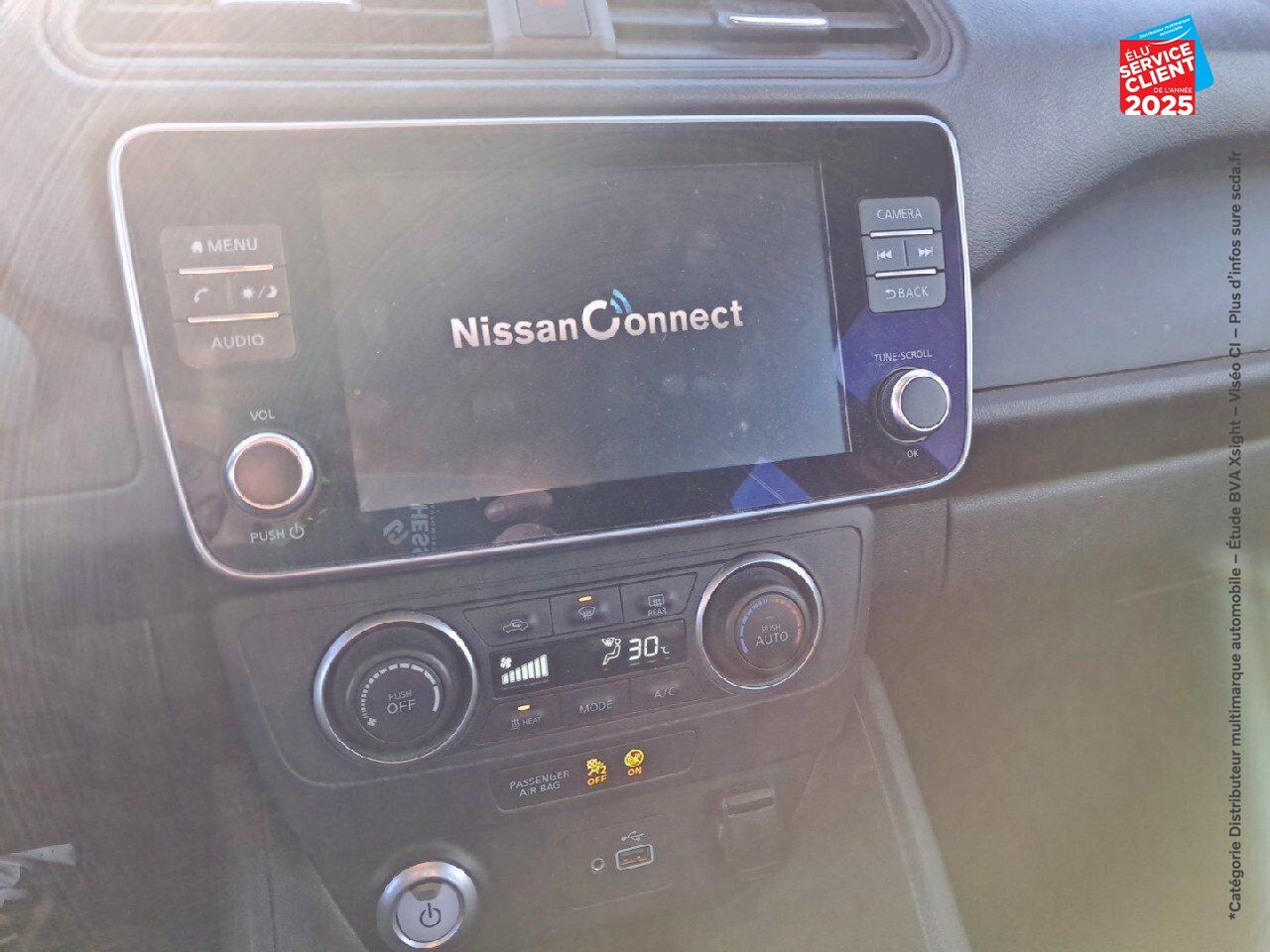 Véhicule d'occasion NISSAN LEAF 150CH 40KWH ACENTA 21.5 chez Nissan Belfort