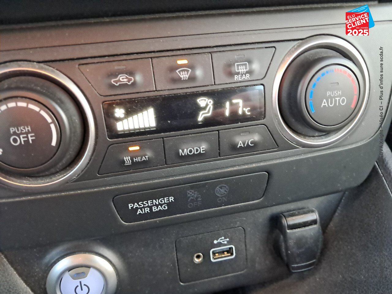 Véhicule d'occasion NISSAN LEAF 150CH 40KWH ACENTA 21.5 chez Nissan Belfort