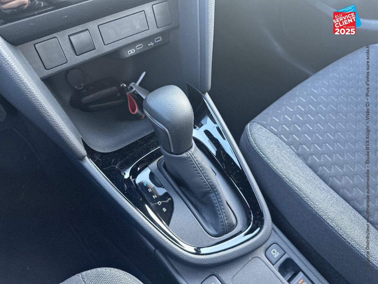 Véhicule d'occasion TOYOTA YARIS CROSS 116H DESIGN MC24 chez Toyota Saint Dizier